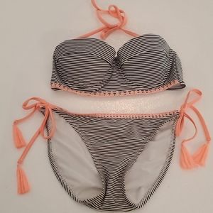 Xhiliration striped Underwire Bikini
